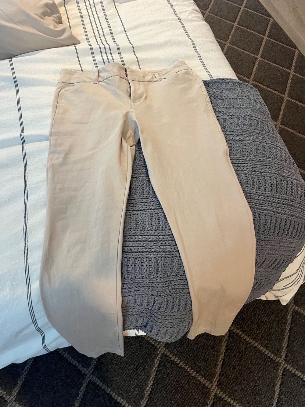 Old Navy Pixie Mid-Rise Pants in Beige